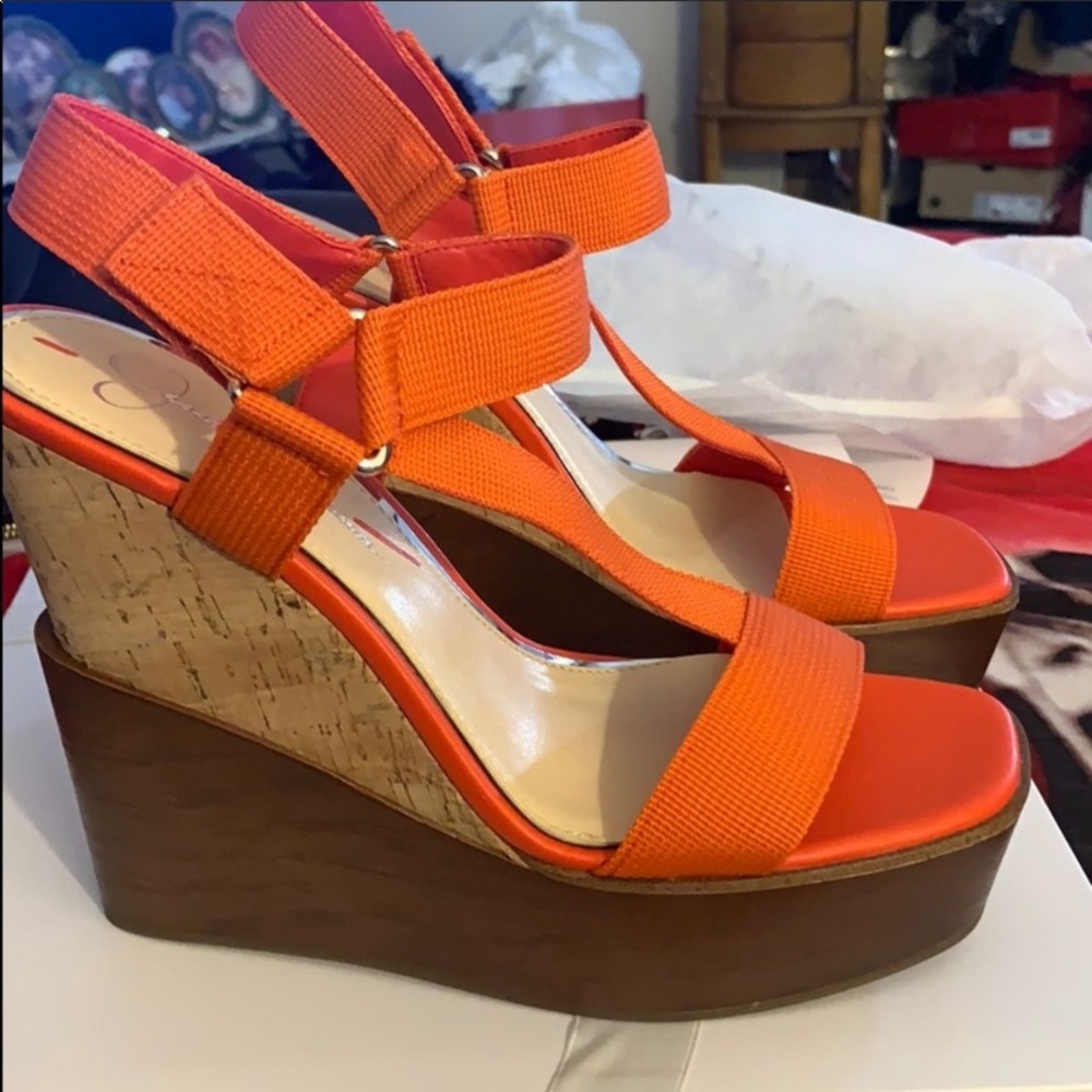 24.  NEW. JESSICA. SIMPSON.  HELLS.  SHOES